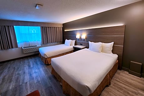 2 Queen Beds Mountain View Non-Smoking