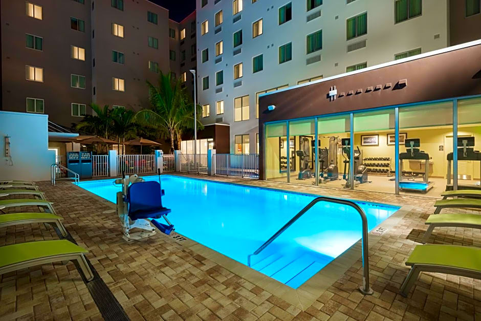 Staybridge Suites Miami International Airport By IHG