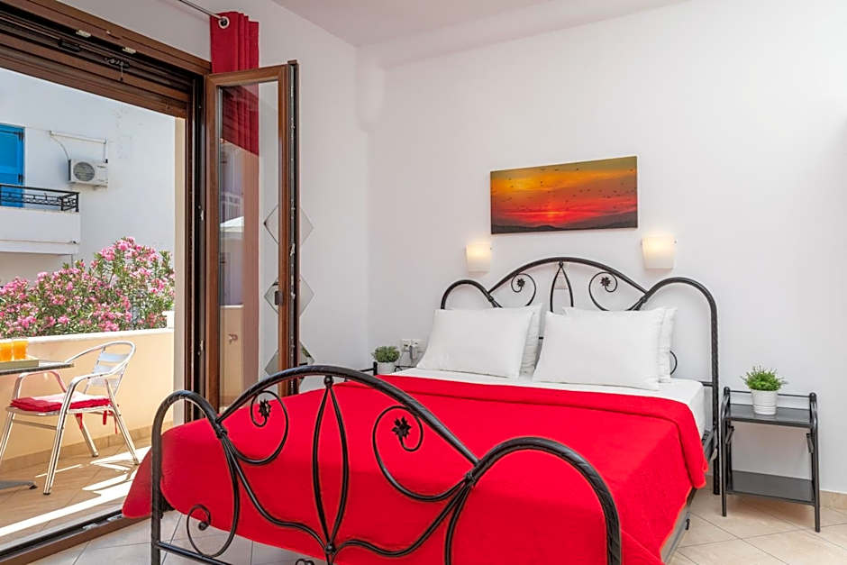 NAXOS DIAMOND Studios Apartments