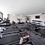 BALTIA Luxurious One Bedroom Ap