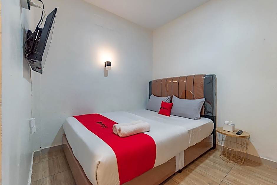 RedDoorz Syariah near KBC Batam Centre