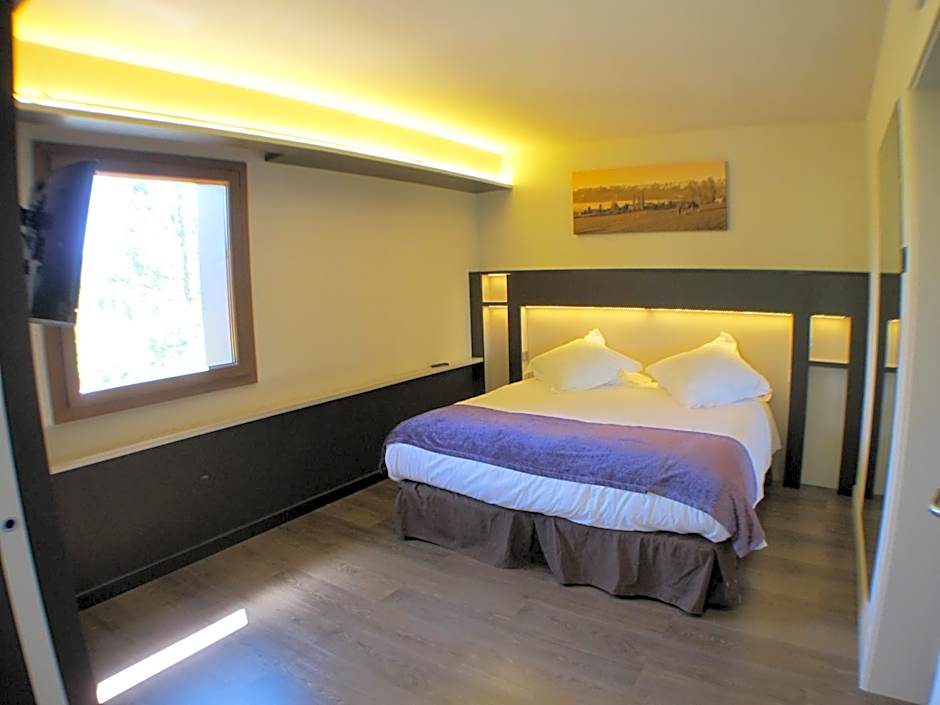 Photo 1 of 6 of Junior Suite