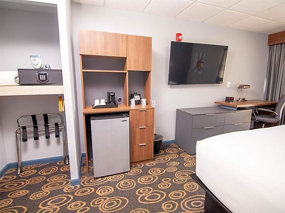 Regency Miami Airport by Sonesta