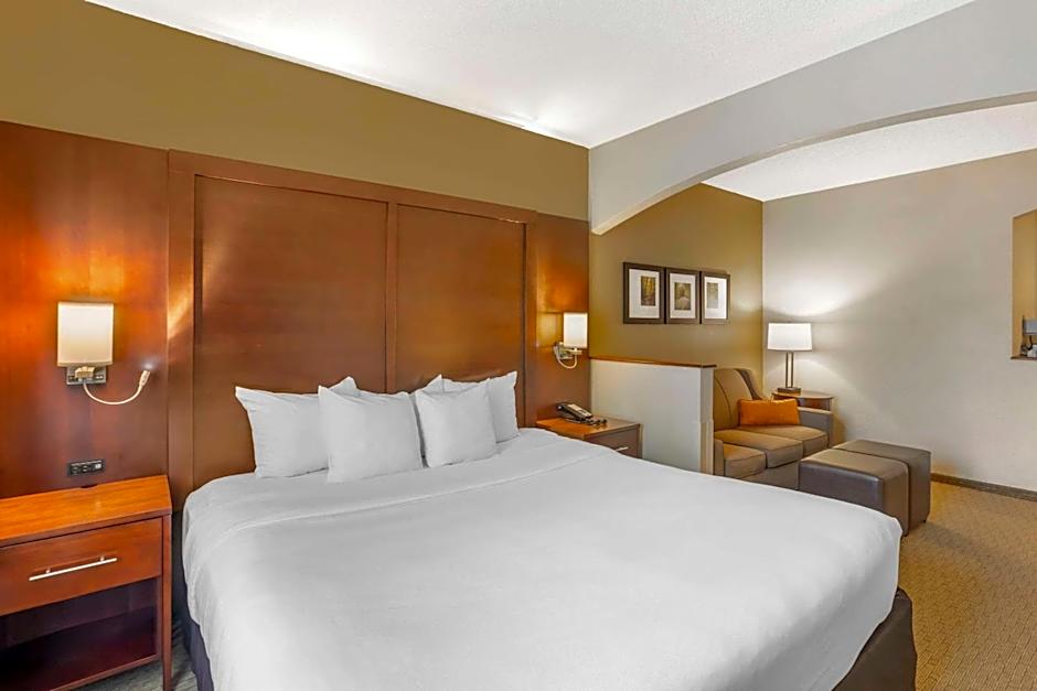 Comfort Suites near Penn State