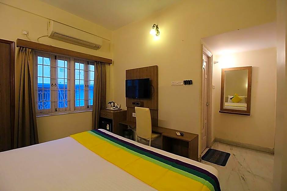 Anamitra Guest House