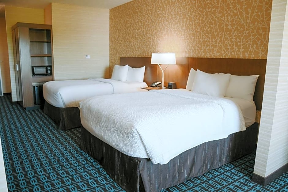 Fairfield Inn & Suites by Marriott Lincoln Airport
