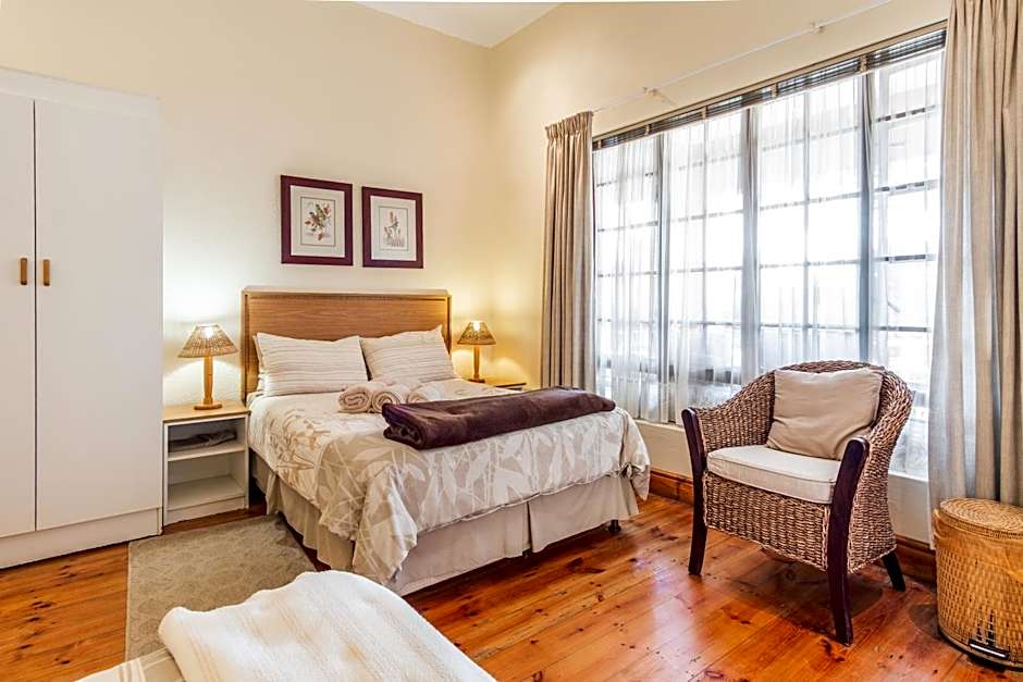 Treetops Guesthouse