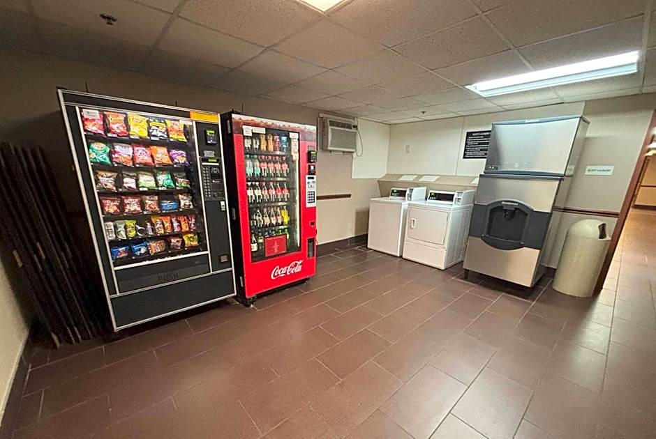 Super 8 by Wyndham O'Fallon