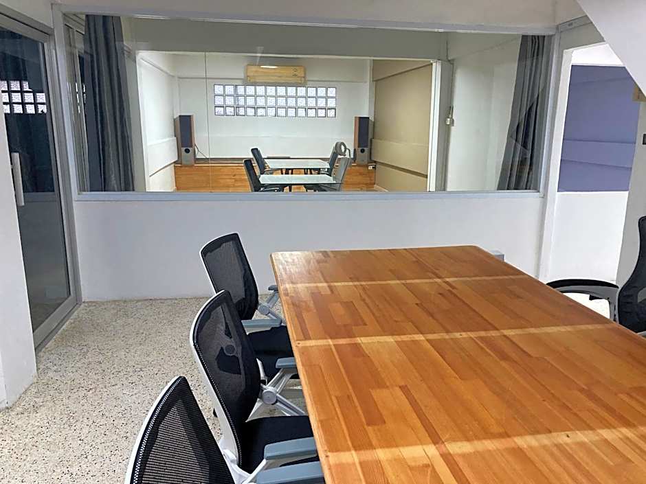 Moocoworking