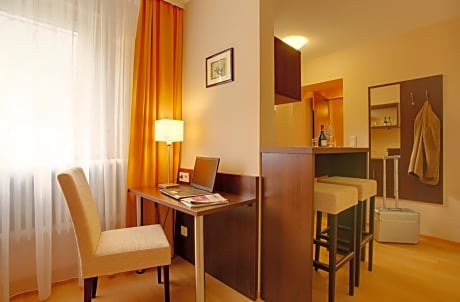 Hotel Mercedes City