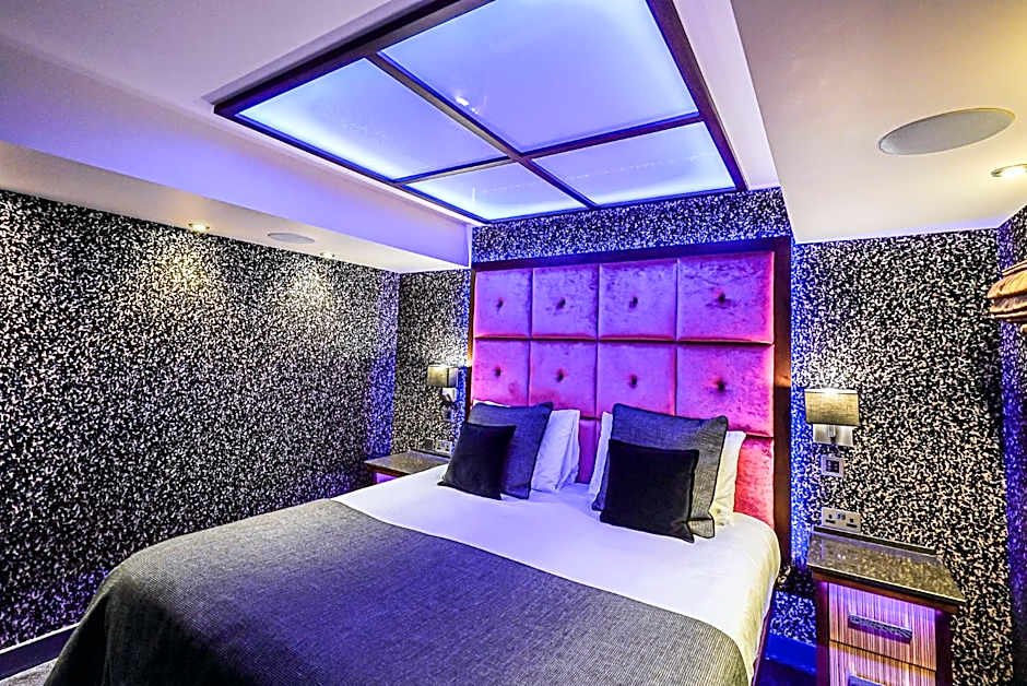 Church Suites by The Cranleigh Boutique