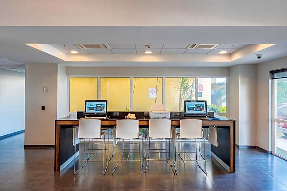 City Express by Marriott Paraiso