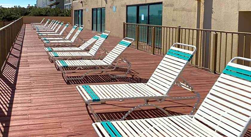 Marigot Beach Suites