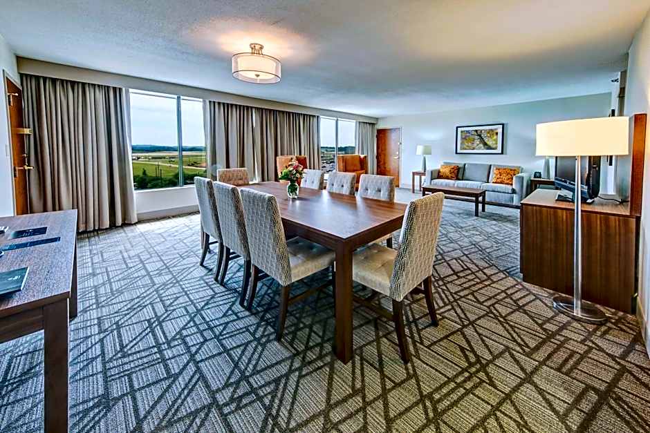 Hilton Knoxville Airport