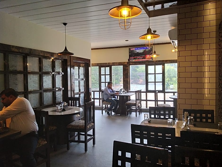 Hotel Blue Bird, Nagaon