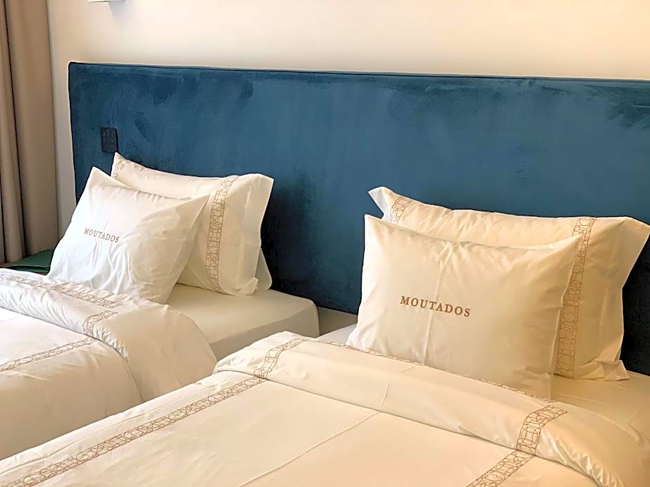 Hotel Moutados