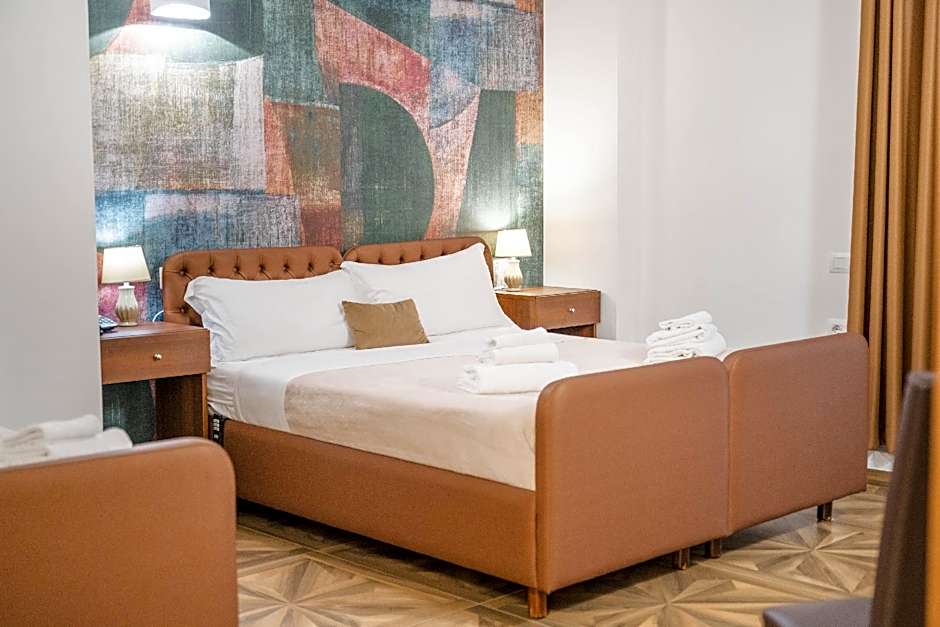 Kairos Hotel
