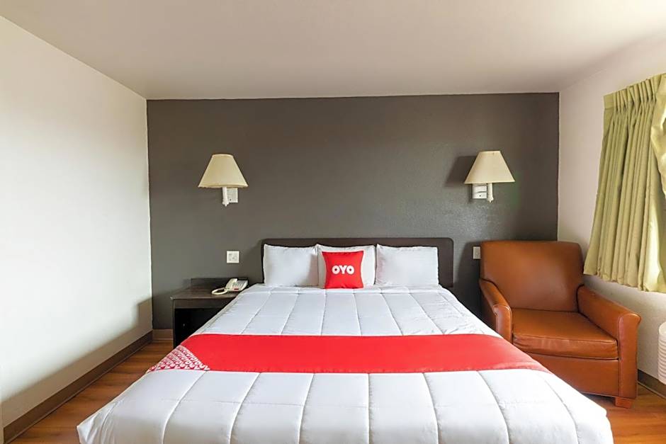 OYO Hotel Irving DFW Airport North