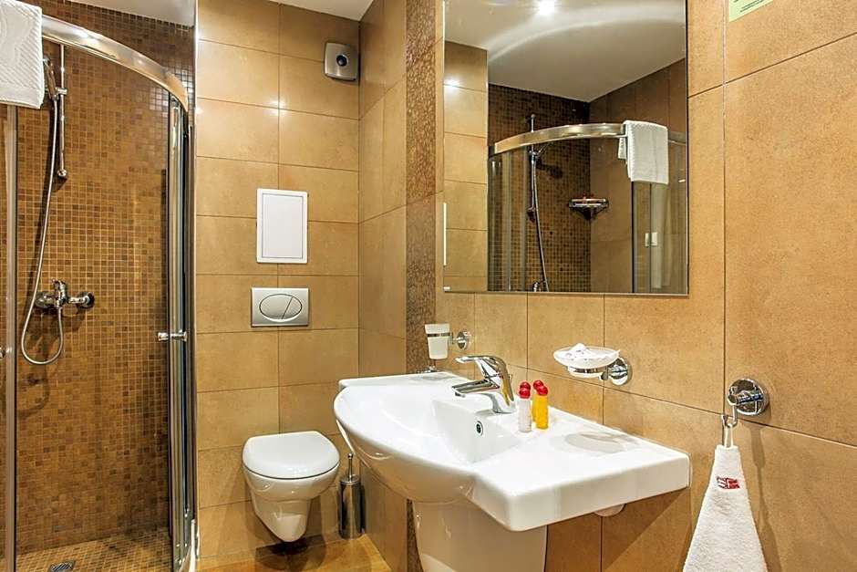 Sofia Place Hotel by HMG