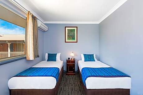 Family Two-Bedroom Townhouse