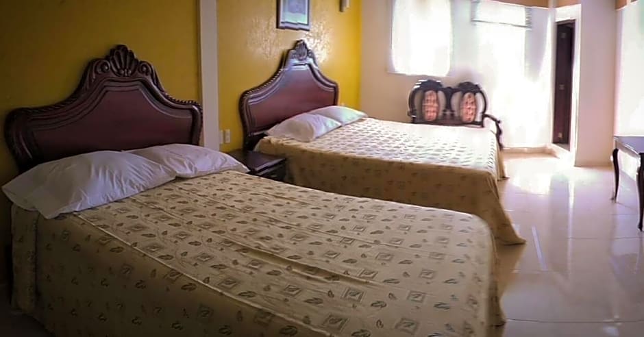 Hotel Maria Esther