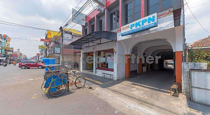 OYO 90912 Wisma Pkpn 1