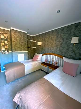 Small Double or Twin Room