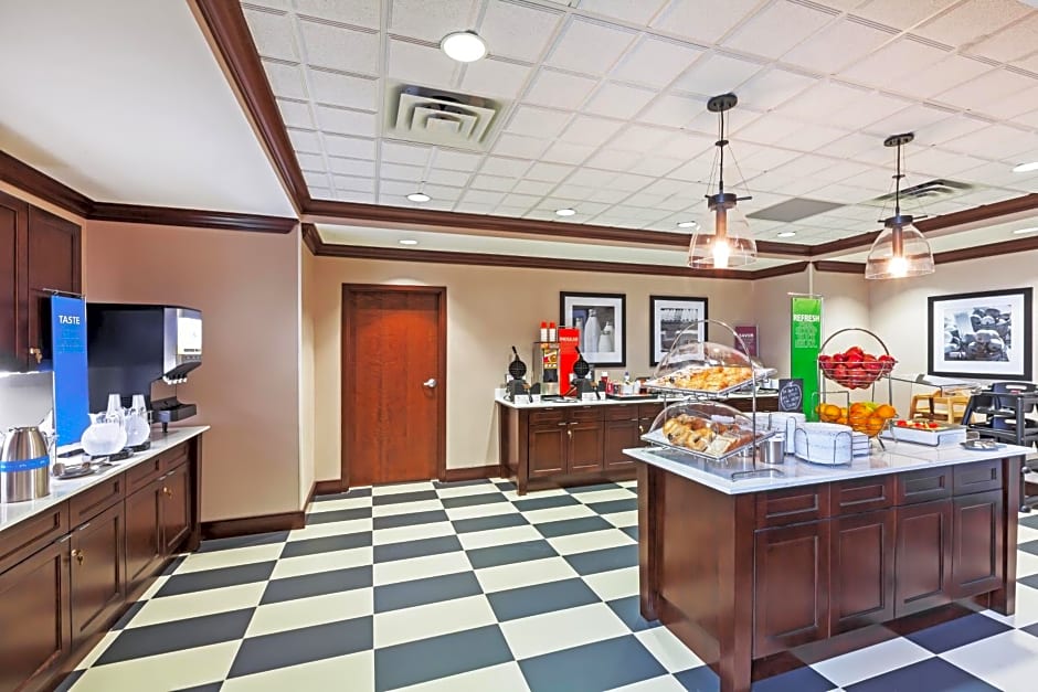 Hampton Inn & Suites Houston I-10 West Park Row, Tx