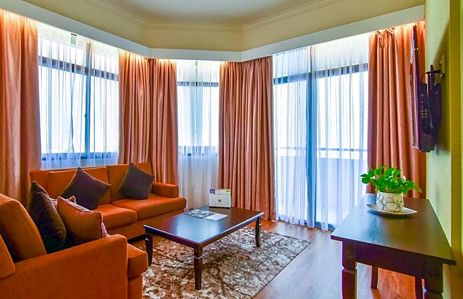 Hotel Sentral Seaview @ ​Beachfront