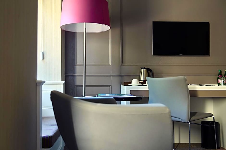 Bristol Art & Medical SPA