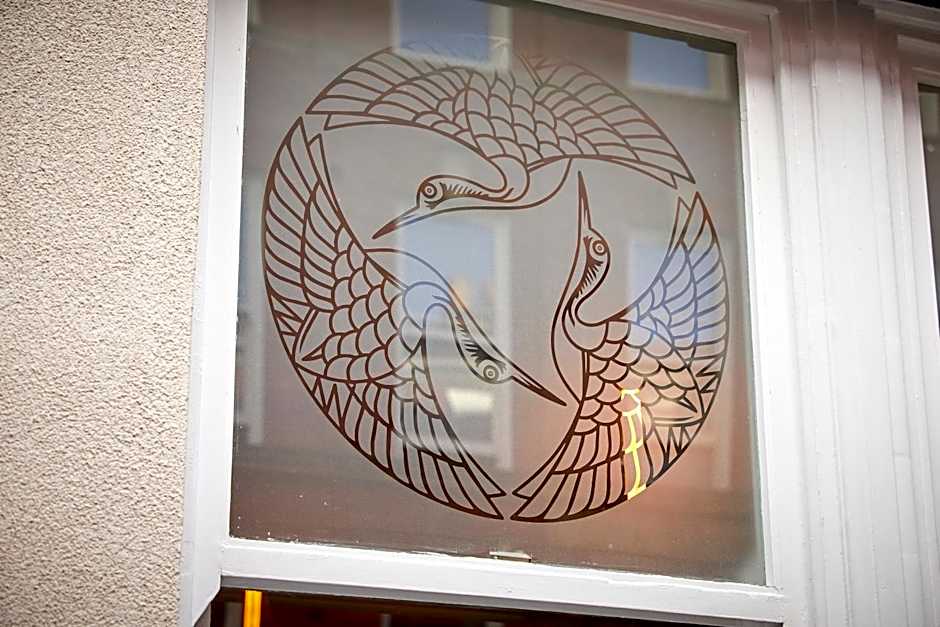 Three Cranes Serviced Apartments