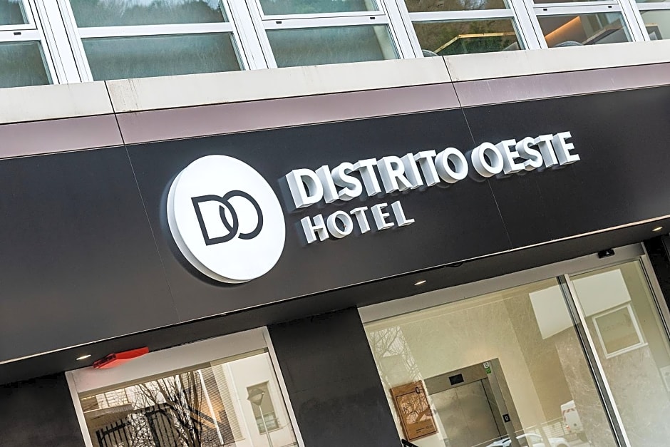 Hotel Distrito Oeste