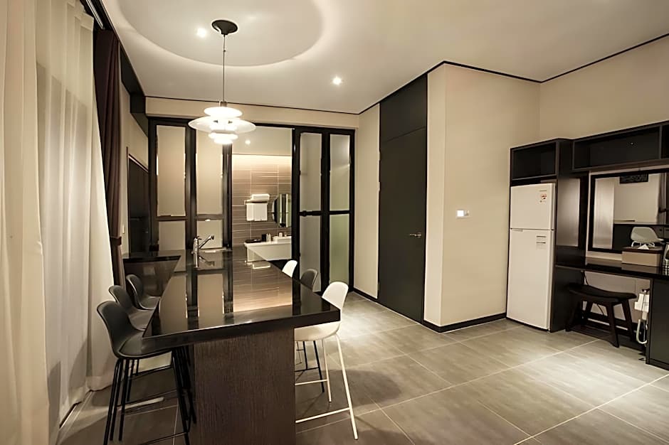 Cs Premier Hotel Anyang