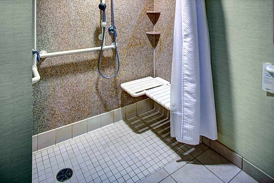 Courtyard by Marriott Richmond North/Glen Allen