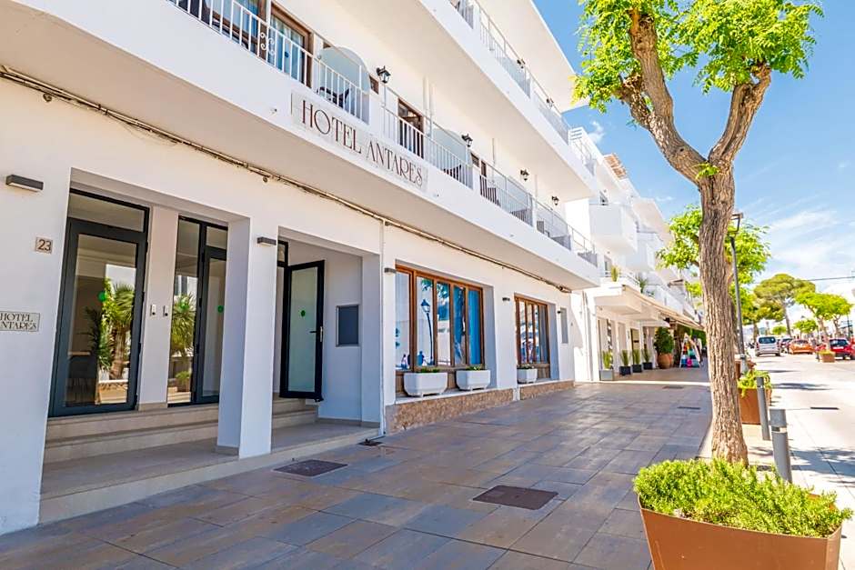 Hotel Antares