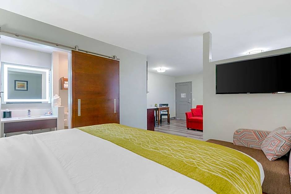 Comfort Inn