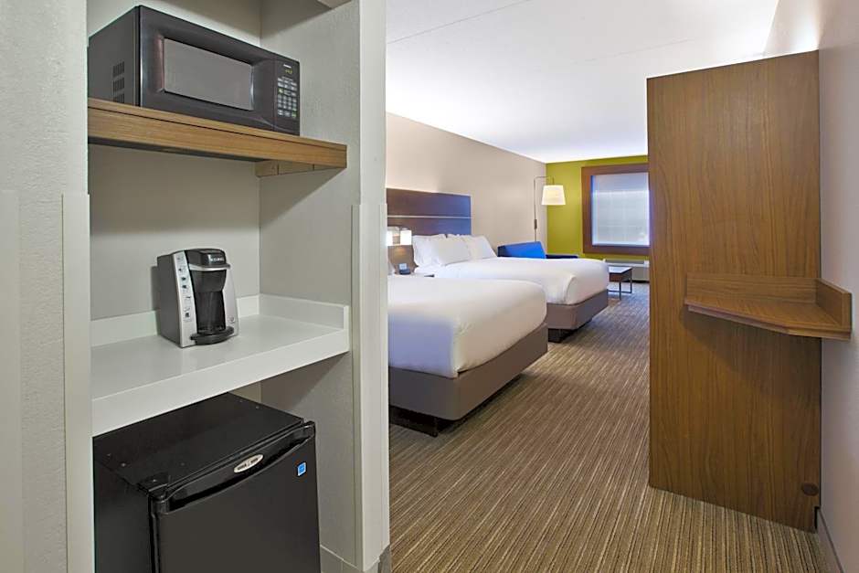 Holiday Inn Express Hotel & Suites Manchester Conference Center By IHG