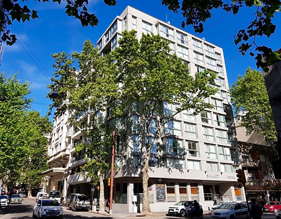 Smart Hotel Montevideo