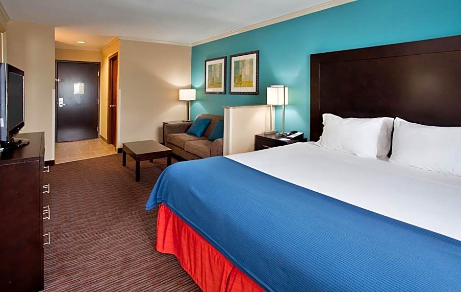Holiday Inn Express Hotel & Suites North Kansas City By IHG