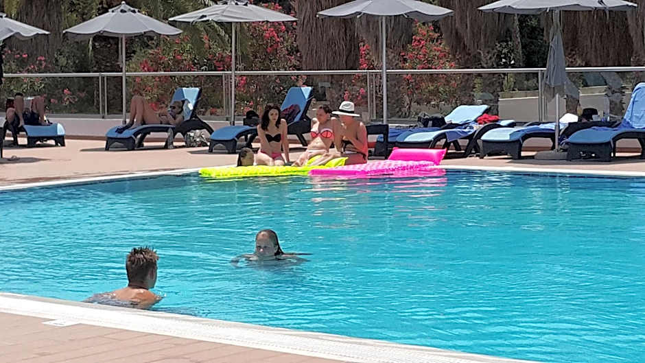 Cosmopolitan Hotel