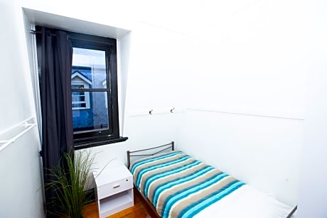 Single Room with Shared Bathroom