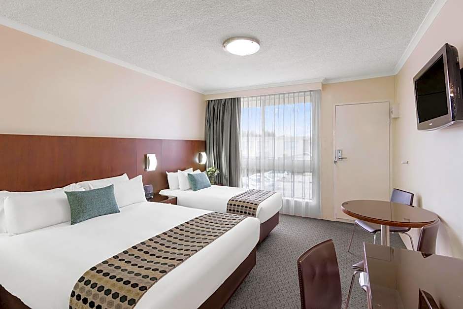 BreakFree Queanbeyan