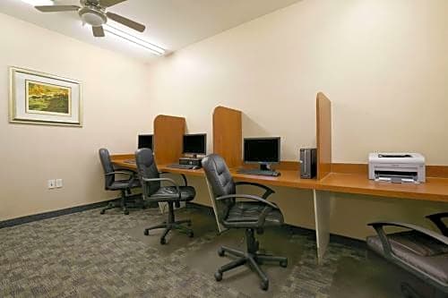 Days Inn by Wyndham Prince Albert