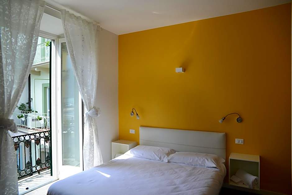 Iseo Lake - Rooms & Apartments