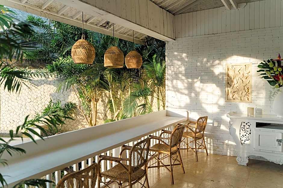 Isaiya Boutique Hotel