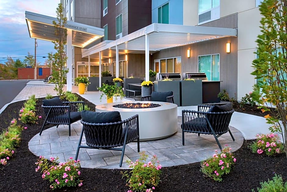 TownePlace Suites by Marriott Portland Airport ME