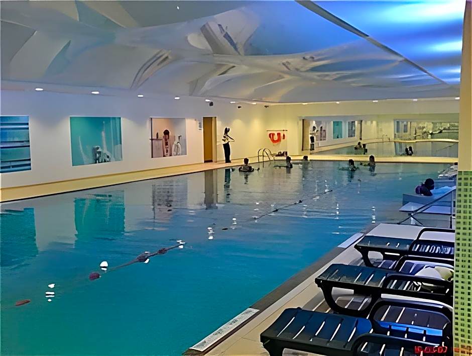 Holiday Inn Express Oxford Kassam Stadium By IHG