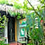 Artist's Place Trat