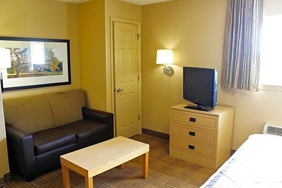 Extended Stay America Select Suites - Chesapeake - Churchland Blvd.