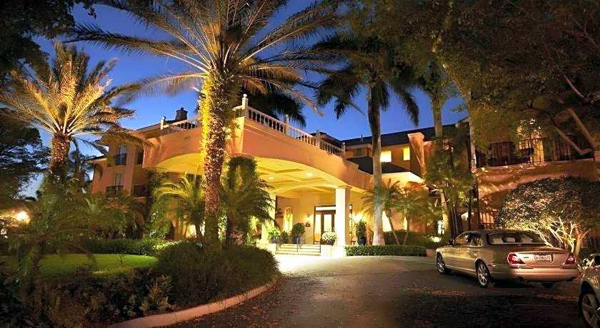 The Capri Inn